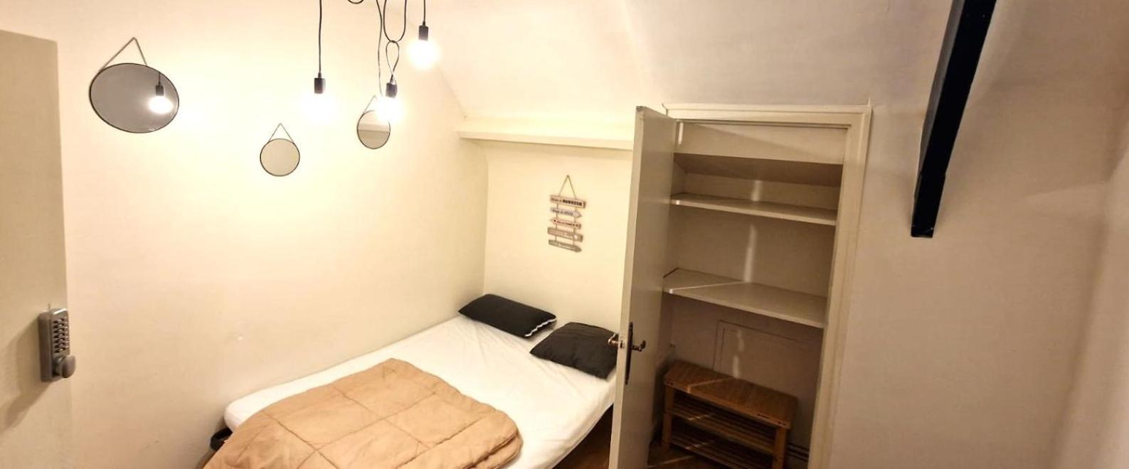 Appart 4 Chambres Parking Voitures Velos 10Min 布鲁瓦 外观 照片