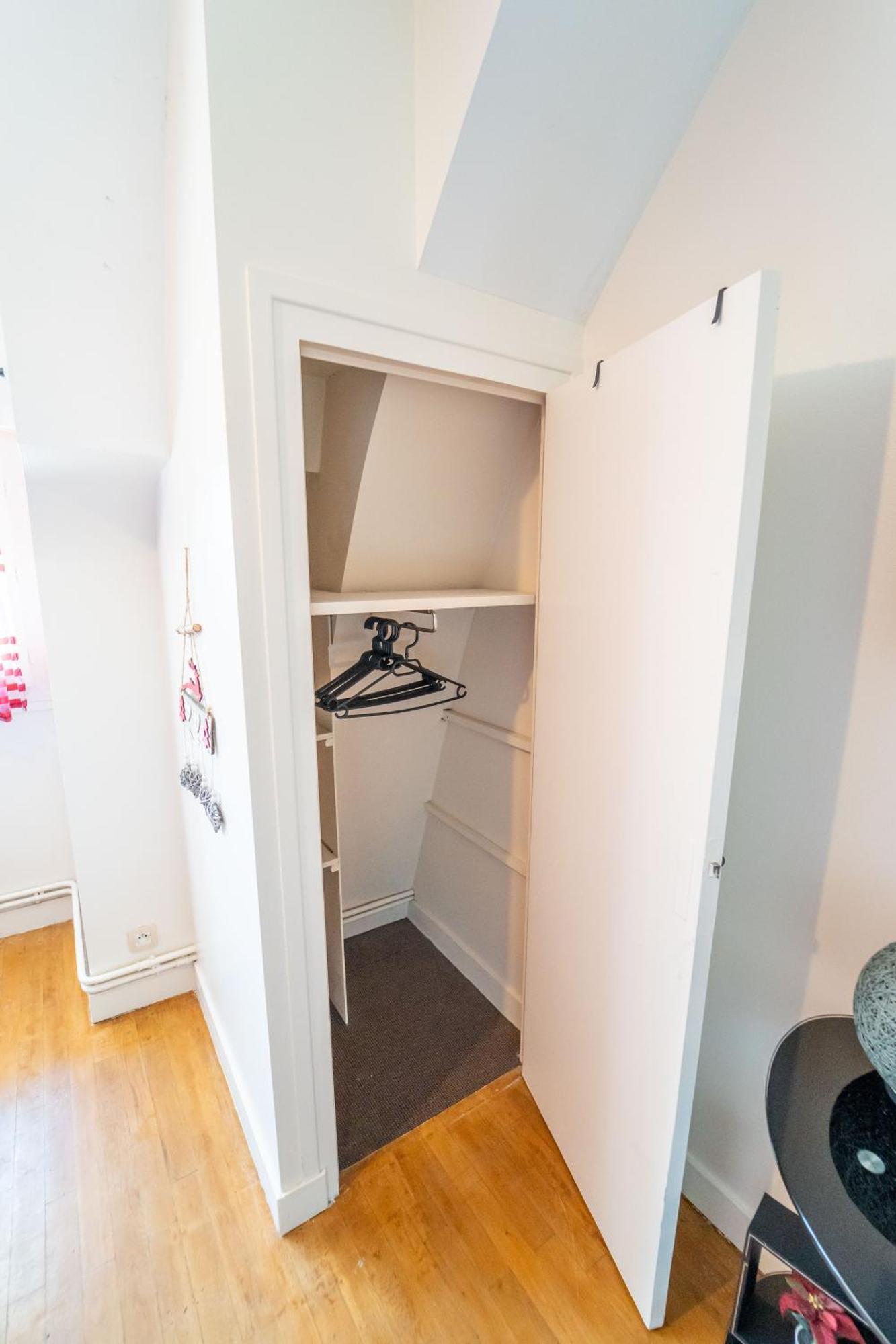 Appart 4 Chambres Parking Voitures Velos 10Min 布鲁瓦 外观 照片